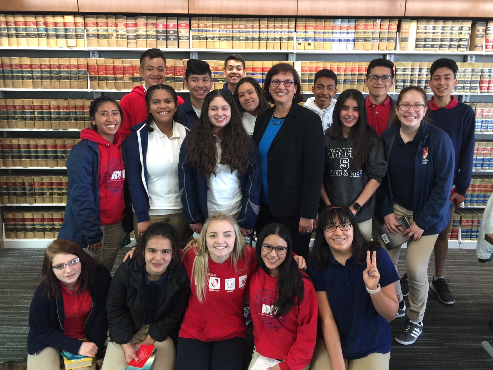 Sonia Nazario and students